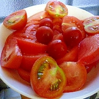 トマト＆ミニトマト＆ミディトマトサラダ